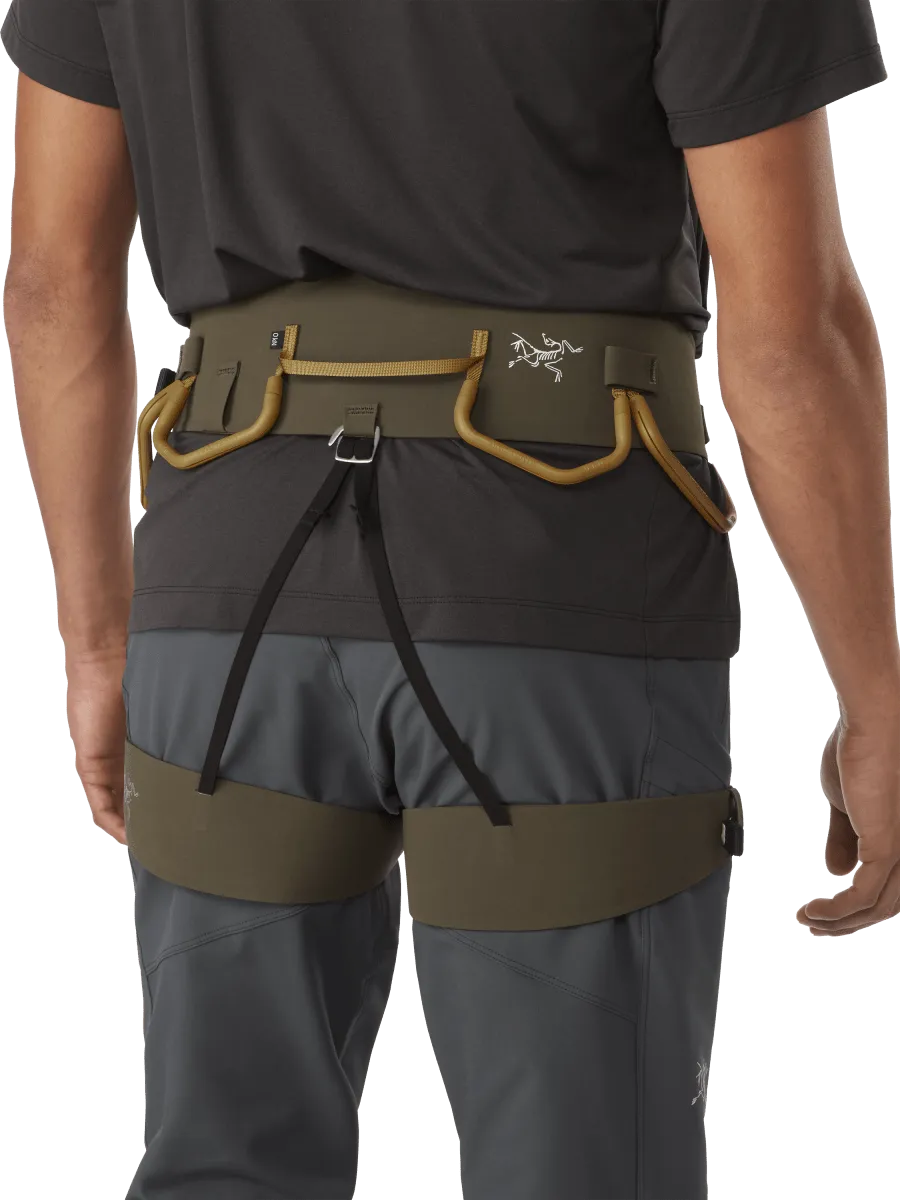 AR-395A Harness Men's